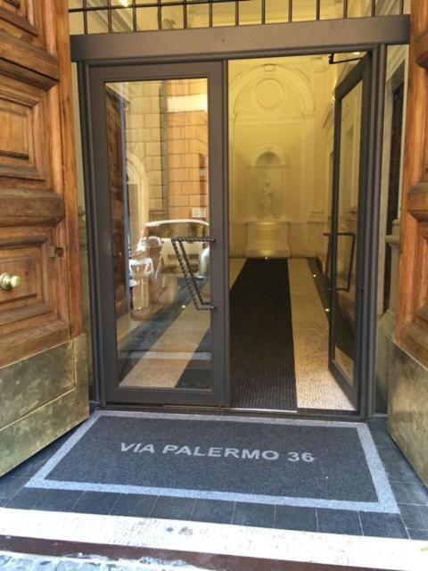 Le Case Di Andrea - Roof Suite Rome Exterior photo